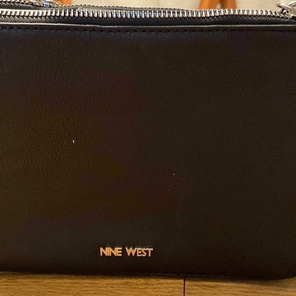 Nine West Purse - Picture 1 of 3